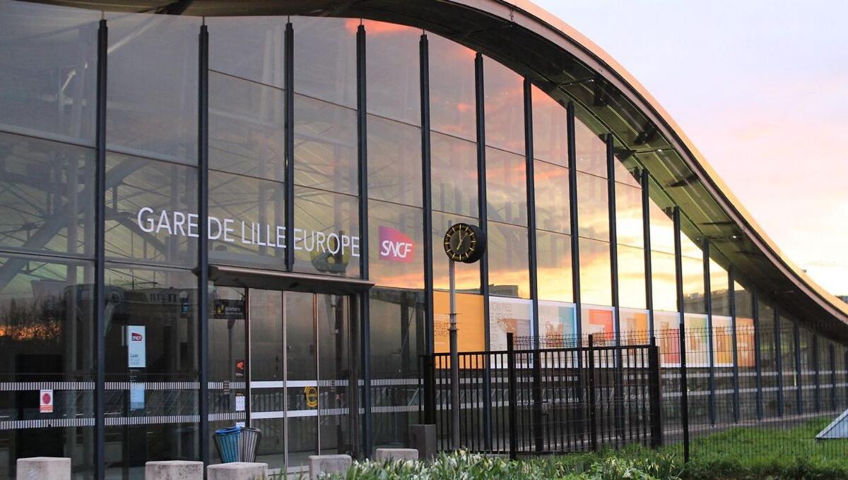 Lille Hypercentre / Gares - Superbe Studio Equipe 外观 照片